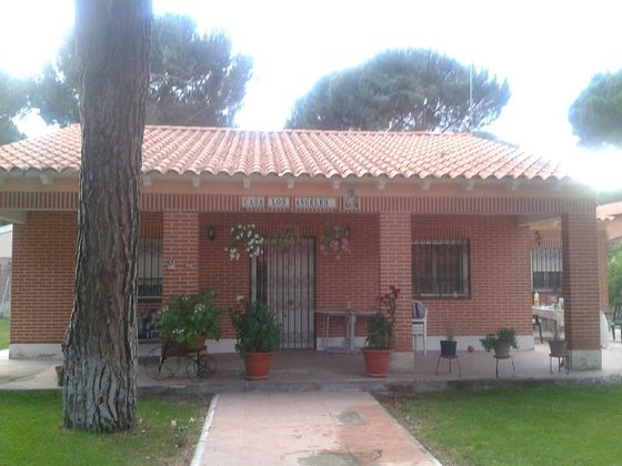 Foto 2 de Xalet en venda a calle Romeral de 3 habitacions amb terrassa i jardí