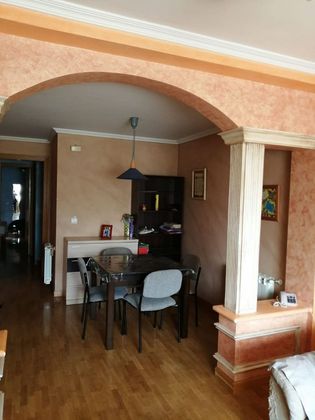 Foto 2 de Venta de piso en calle De Calvo Sotelo de 2 habitaciones con terraza y garaje