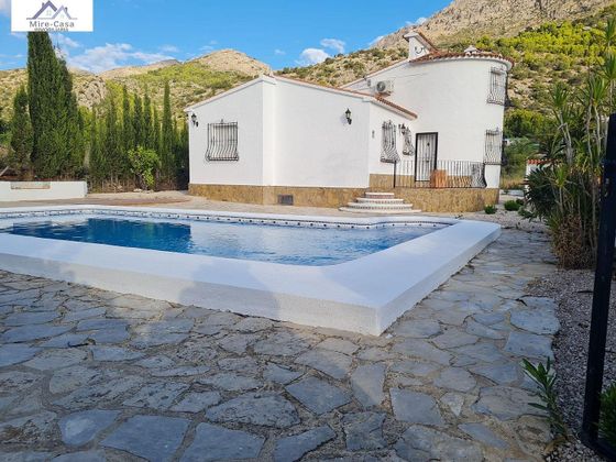 Foto 1 de Xalet en venda a Tormos de 3 habitacions amb terrassa i piscina