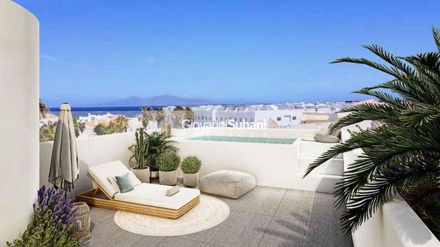Foto 1 de Venta de estudio en Corralejo con terraza y piscina