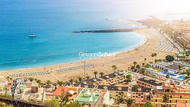 Foto 1 de Venta de terreno en Los Cristianos - Playa de las Américas de 9242 m²