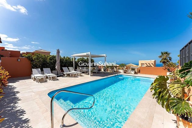 Foto 1 de Xalet en venda a calle Arigue de 4 habitacions amb terrassa i piscina