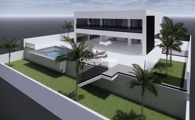 Foto 2 de Xalet en venda a calle La Loma de 3 habitacions amb terrassa i piscina