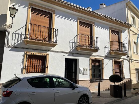 Foto 1 de Xalet en venda a Villanueva del Rosario de 5 habitacions amb terrassa