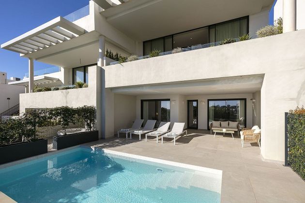 Foto 1 de Casa en venda a Cabo Pino - Reserva de Marbella de 3 habitacions amb terrassa i piscina