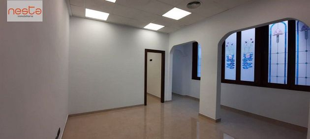 Foto 1 de Estudi en venda a Zona Centro-Corredera amb aire acondicionat