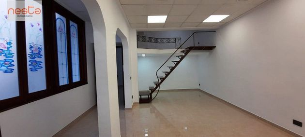 Foto 2 de Estudi en venda a Zona Centro-Corredera amb aire acondicionat