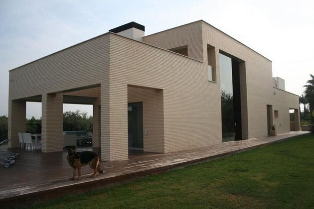 Foto 2 de Casa en venda a Zona Centro-Corredera de 3 habitacions amb piscina