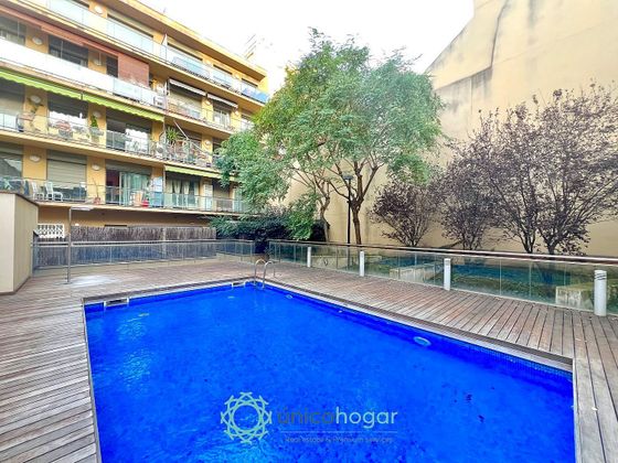 Foto 1 de Venta de piso en El Raval de 2 habitaciones con piscina y jardín
