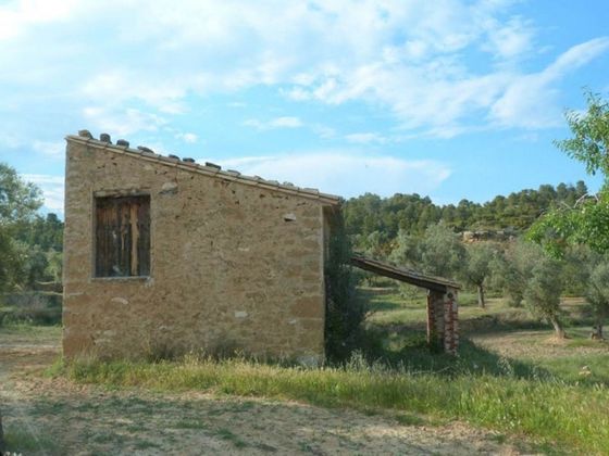 Foto 2 de Casa rural en venda a calle Val San Miguel amb terrassa