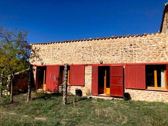 Foto 2 de Casa rural en venda a Belmonte de San José de 2 habitacions amb calefacció