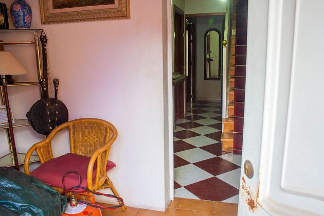 Foto 2 de Casa adossada en venda a Constitución-El Balconcillo de 6 habitacions amb terrassa i garatge