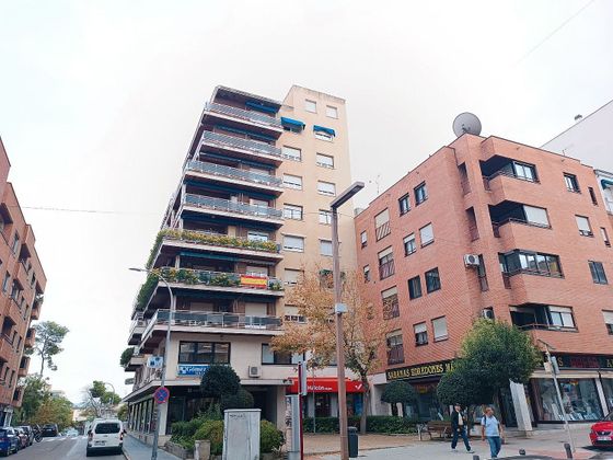 Foto 1 de Venta de piso en San Roque-Concordia-Adoratrices de 4 habitaciones con terraza y balcón