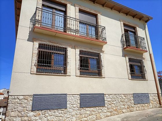 Foto 1 de Edifici en venda a calle La Cañada amb ascensor