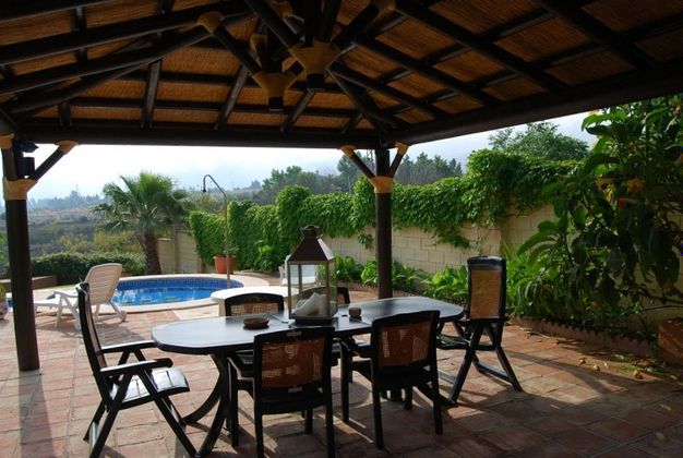 Foto 2 de Casa en venda a Pinos de Alhaurín - Periferia de 4 habitacions amb terrassa i piscina