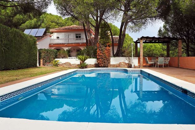 Foto 1 de Casa en venda a Pinos de Alhaurín - Periferia de 4 habitacions amb terrassa i piscina