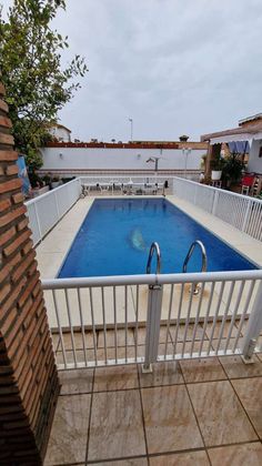 Foto 2 de Chalet en venta en Centro - Alhaurín de la Torre de 4 habitaciones con piscina y garaje