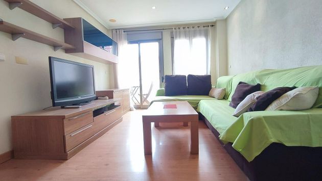 Foto 2 de Alquiler de piso en El Pla de Sant Josep - L'Asil de 3 habitaciones con muebles y balcón
