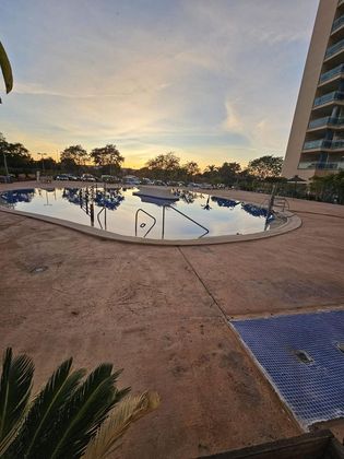 Foto 2 de Pis en venda a Puerto Deportivo de 1 habitació amb terrassa i piscina
