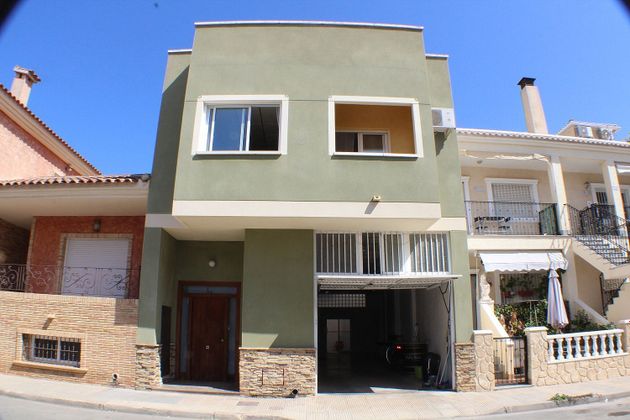 Foto 1 de Casa en venda a Almoradí de 3 habitacions amb terrassa i garatge