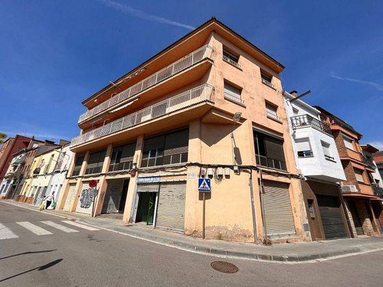 Foto 1 de Edifici en venda a Sant Celoni de 748 m²
