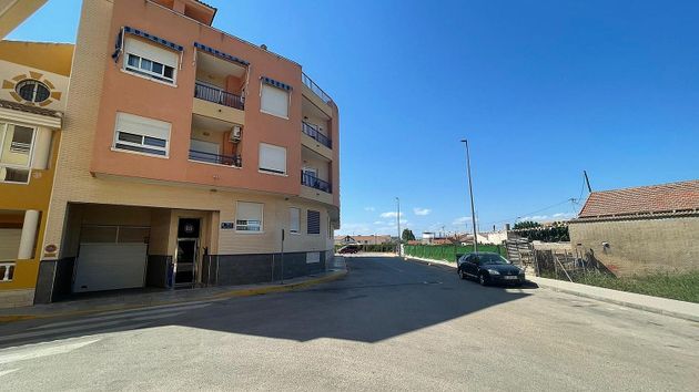 Foto 1 de Venta de piso en calle Juan Pablo II de 2 habitaciones con terraza y piscina