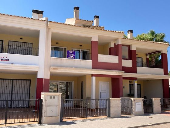 Foto 1 de Casa adossada en venda a calle Infanta Cristina de 3 habitacions amb piscina i balcó