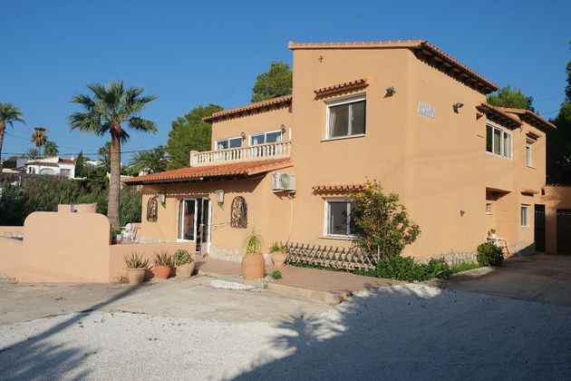 Foto 1 de Casa en venda a calle El Moixó de 5 habitacions amb terrassa i piscina