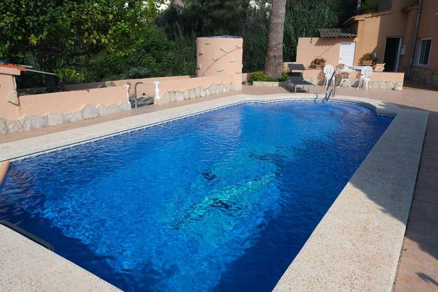 Foto 2 de Casa en venda a calle El Moixó de 5 habitacions amb terrassa i piscina