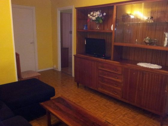 Foto 2 de Pis en lloguer a Amara - Berri de 3 habitacions amb terrassa i mobles