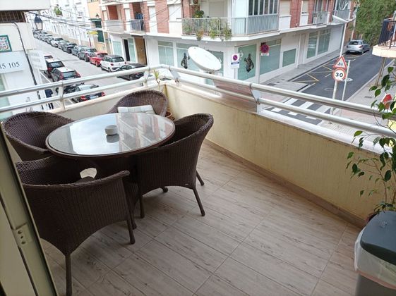 Foto 2 de Pis en venda a El Puerto de 5 habitacions amb terrassa i balcó