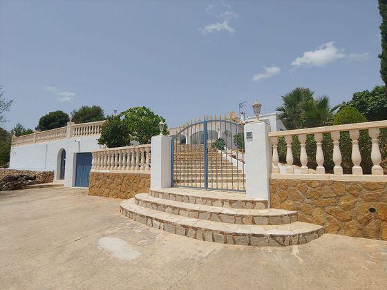 Foto 1 de Casa rural en venta en Senija de 3 habitaciones con terraza y piscina
