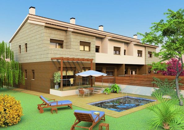 Foto 1 de Casa en venda a Banyeres del Penedès de 3 habitacions amb terrassa i piscina