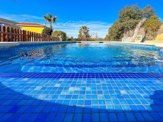 Foto 1 de Xalet en venda a Castellet i la Gornal de 4 habitacions amb terrassa i piscina