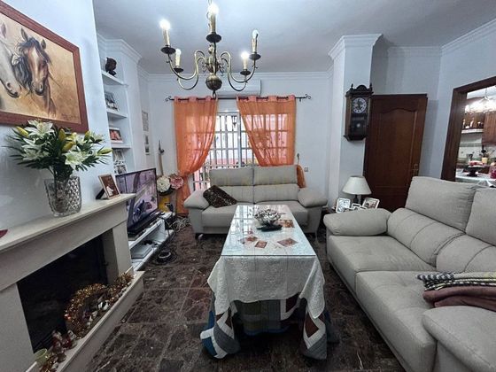 Foto 2 de Casa en venda a Cártama de 4 habitacions amb terrassa i garatge