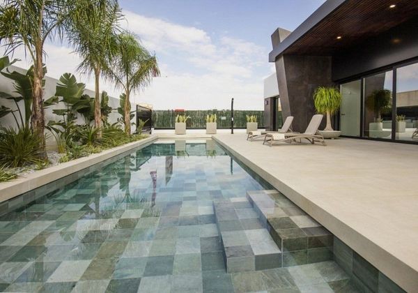 Foto 2 de Casa en venda a Ciudad Quesada de 3 habitacions amb piscina i jardí