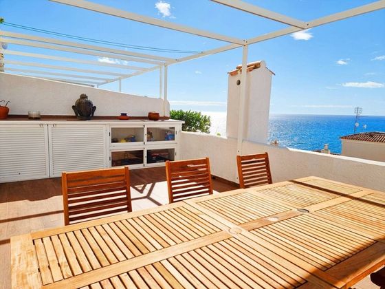 Foto 1 de Dúplex en venta en Playa de Poniente de 3 habitaciones con terraza y piscina