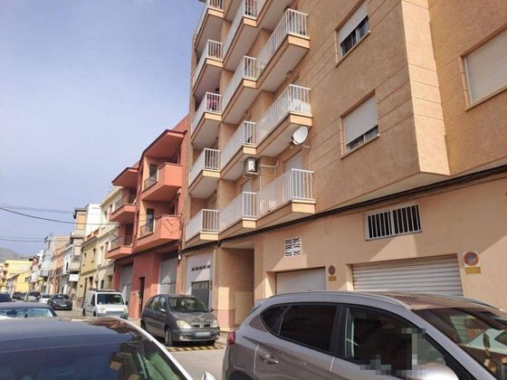 Foto 2 de Venta de piso en Pego de 3 habitaciones con terraza y balcón