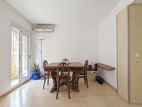 Foto 2 de Venta de piso en Mestalla de 3 habitaciones con balcón y aire acondicionado