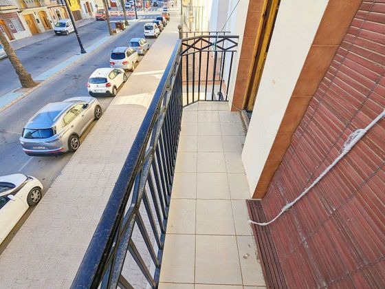 Foto 2 de Venta de casa en Rafelbuñol/Rafelbunyol de 3 habitaciones con terraza