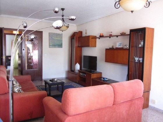 Foto 2 de Pis en venda a Almoradí de 3 habitacions amb terrassa i ascensor