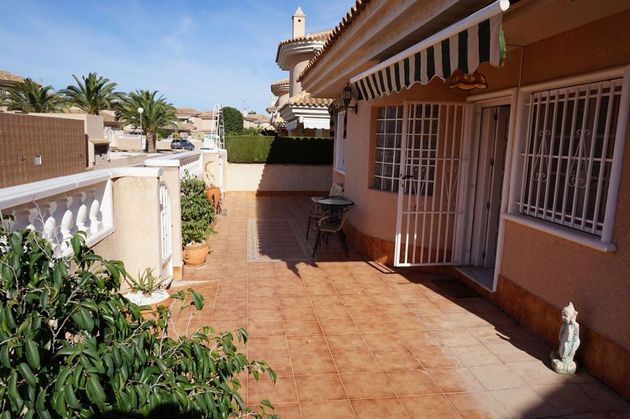 Foto 2 de Venta de chalet en calle Residencial Las Villas II de 2 habitaciones con terraza y piscina