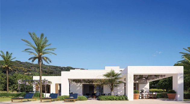 Foto 2 de Xalet en venda a Casares de 4 habitacions amb terrassa i piscina