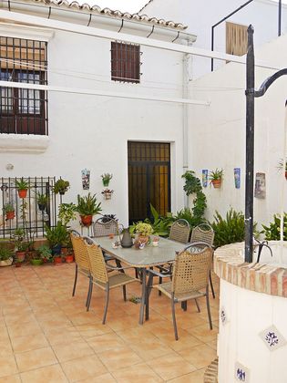 Foto 2 de Xalet en venda a calle Lavados de 6 habitacions amb terrassa i jardí