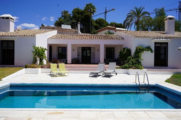Foto 1 de Chalet en alquiler en Río Real de 3 habitaciones con terraza y piscina