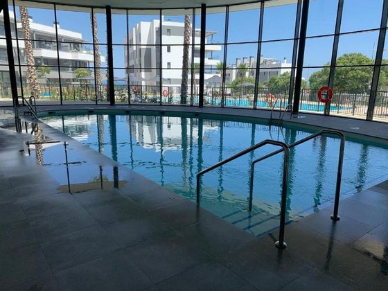 Foto 2 de Pis en lloguer a Centro Urbano de 3 habitacions amb terrassa i piscina