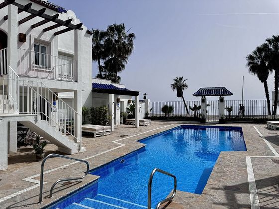 Foto 1 de Casa adossada en lloguer a Nueva Alcántara de 3 habitacions amb terrassa i piscina