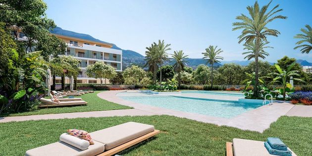 Foto 2 de Àtic en venda a El Puerto de 3 habitacions amb terrassa i piscina