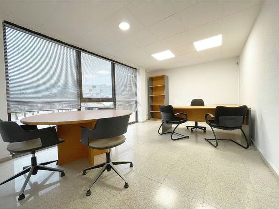 Foto 2 de Oficina en lloguer a Centro Urbano amb aire acondicionat i ascensor