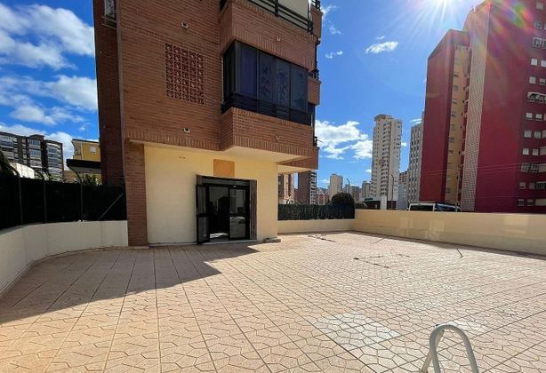Foto 1 de Local en venda a Pueblo Levante amb terrassa